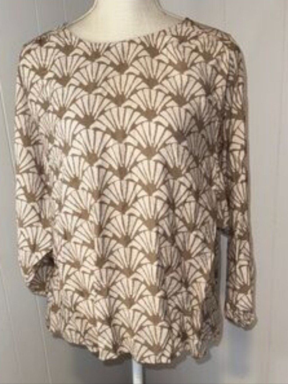 Pleione Art Deco Fan Print Blouse New With Tags